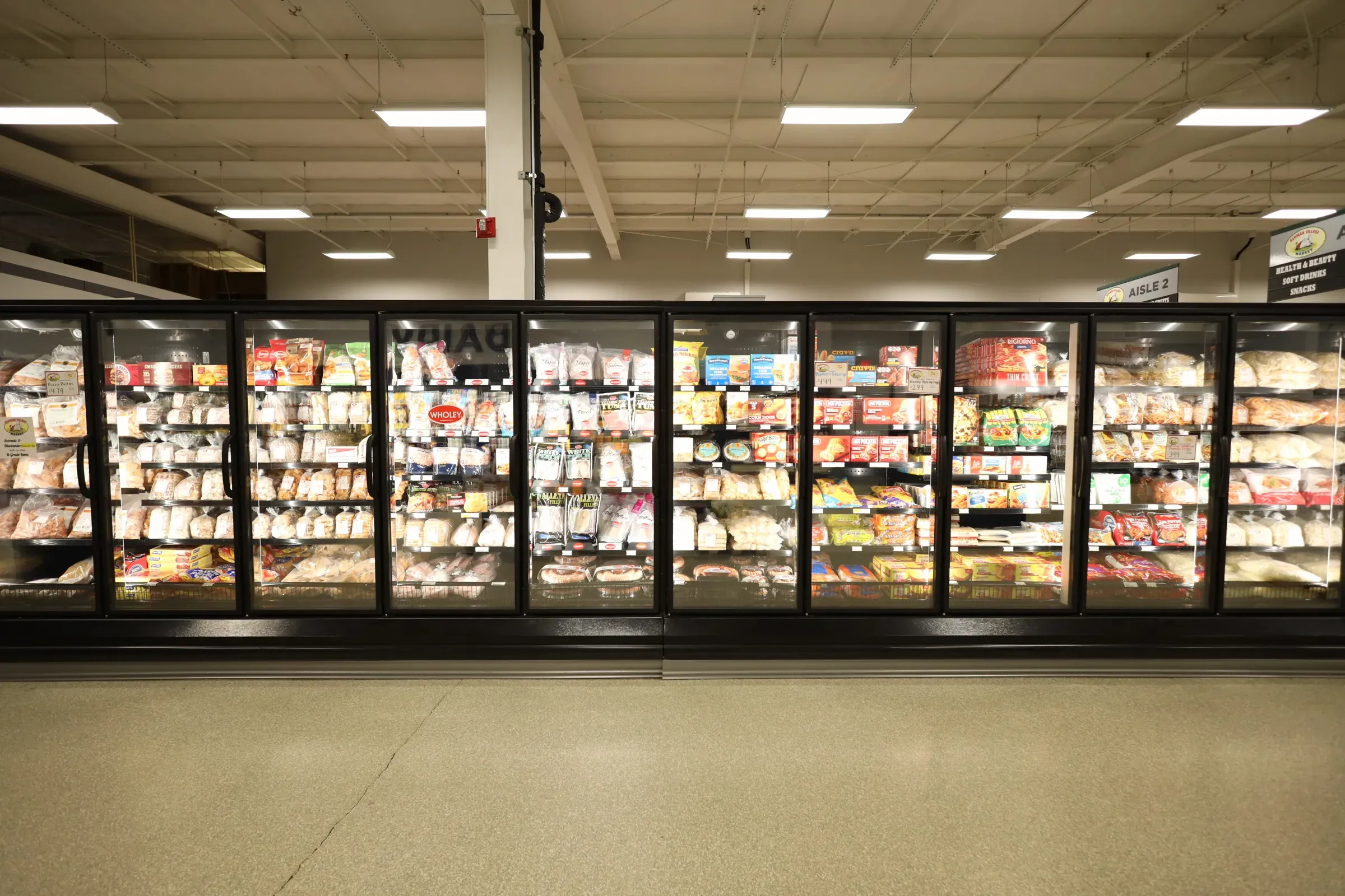 Commercial refrigeration equipment